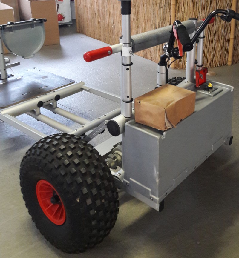 PowerHawk electric powered beach catering vehicle demonstration