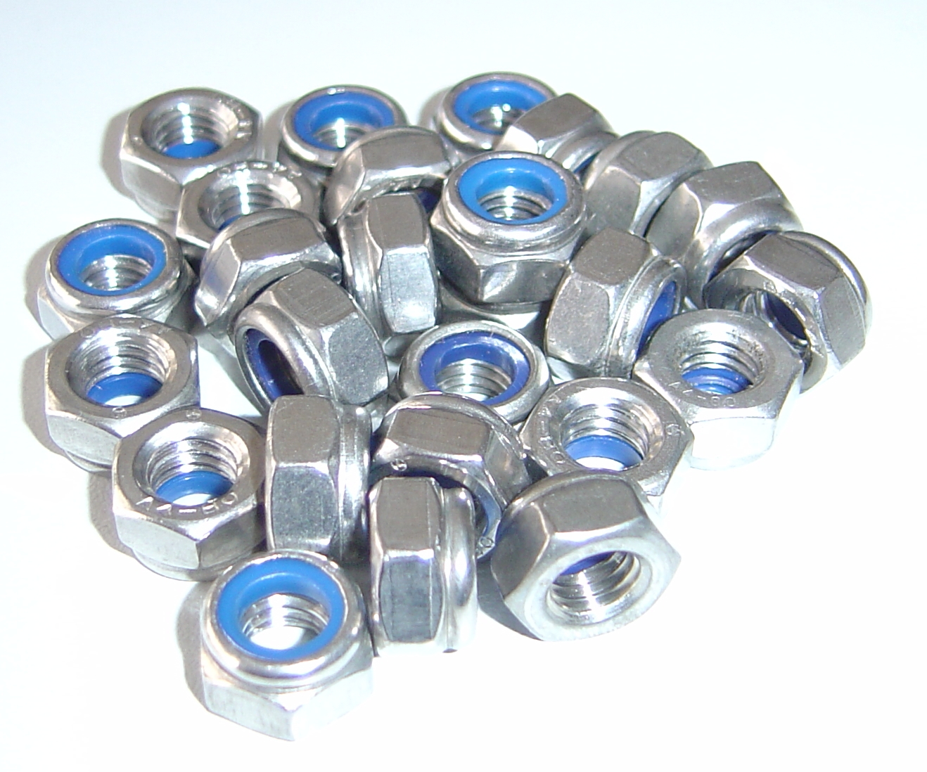 Screw nut M10, V4A selfsecuring screw nut M10 wrench size 17 mm