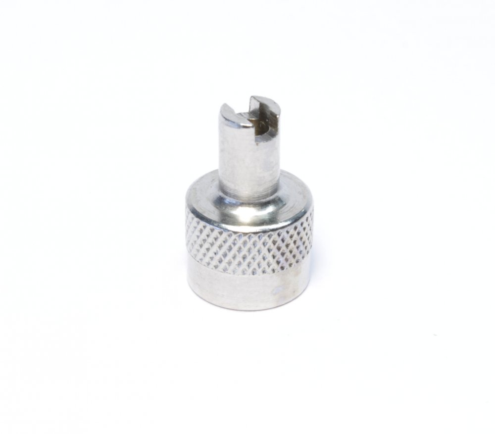 Valve cap with turning tool, for valve core